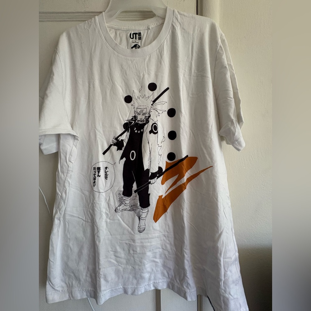 Uniqlo White and Orange Graphic Tee